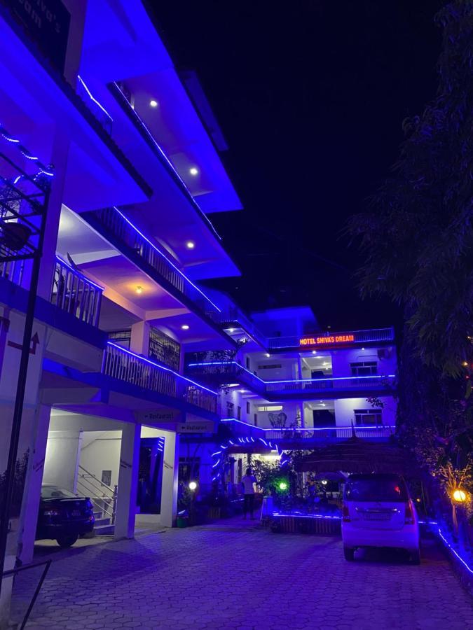 Hotel Shiva'S Dream Sauraha Bagian luar foto